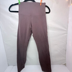 Women's Lululemon mauve Purple align, cropped Leggings Size 4
